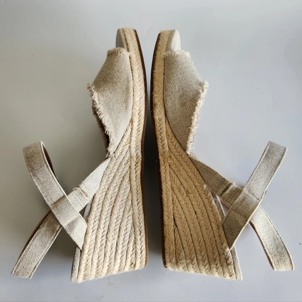 Lucky Brand Mindra Espadrille Wedge Sandal Size 12 Natural Frayed